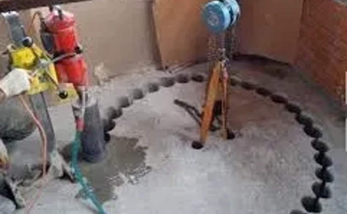 Алмазне свердління (буріння) отворів Алмазне різання стін,штроб,бетон