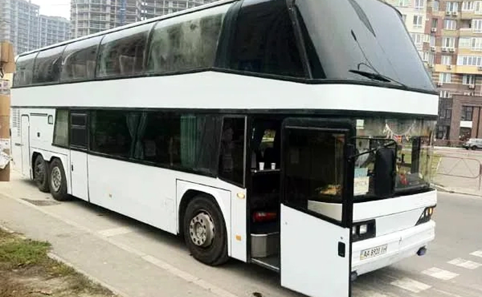 335 Автобус на весілля Neoplan 70 місц 335 Автобус на весілля Neoplan 70 місц