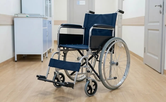 Крісло-каталка КВК-1: зручне, легке та міцне для пацієнтів