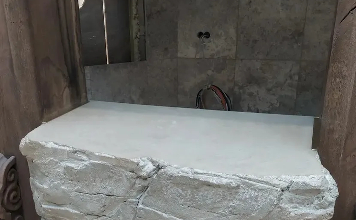 Виготовлення штучних скель, лав із художнього бетону Виготовлення штучних скель, лав із художнього бетону