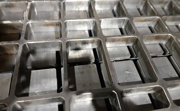 Пресс-формы для вибропрессов, плитки, блоков, бордюров Пресс-формы для вибропрессов, плитки, блоков, бордюров