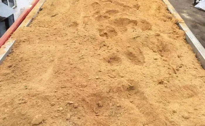 Куплю тирсу дубову, соснову, обзел обапіл обрізки з деревини