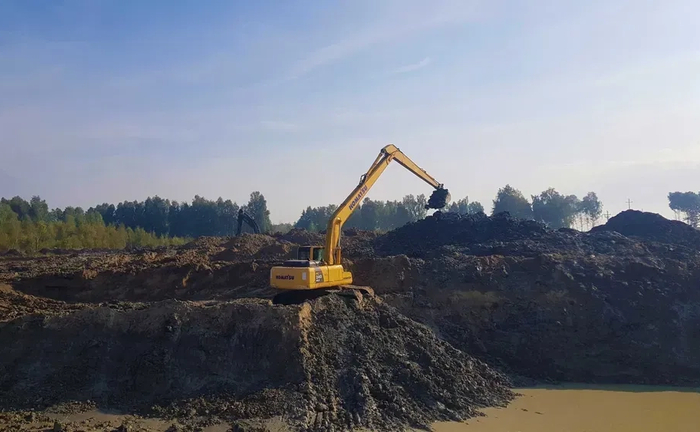 Довгострілий екскаватор Довгострілий екскаватор