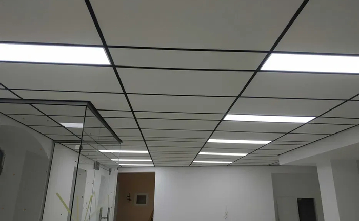 Монтаж подвесного потолка Армстронг, Грильято, в Одессе