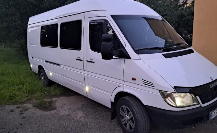 Вантажно-пасажирські перевезення по району та області Вантажно-пасажирські перевезення по району та області