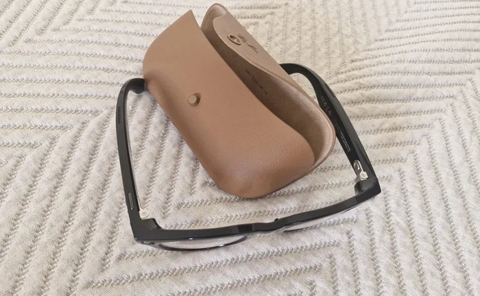 Візьми Ray-Ban Meta. Твій контент