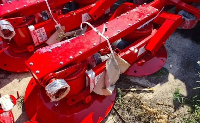 Косарка для поля, у хорошому стані Косарка для поля, у хорошому стані