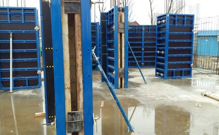 Вертикальна та горизонтальна опалубка Вертикальна та горизонтальна опалубка