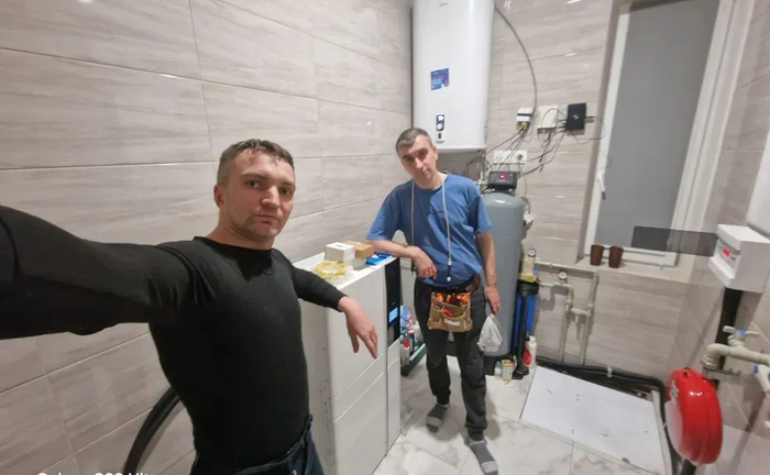 Монтаж та підключення ДБЖ, Deye, Інвертора із Акамуляторами Монтаж та підключення ДБЖ, Deye, Інвертора із Акамуляторами