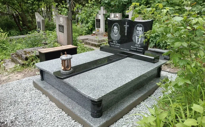 Виготовлення пам'ятників та аксесуарів