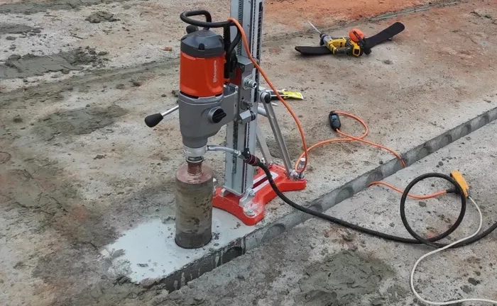 Алмазне Буріння Отвірів: Сучасна Технологія Без Ударів, Пилу та Вібрації для Ідеальної Точності Алмазне Буріння Отвірів: Сучасна Технологія Без Ударів, Пилу та Вібрації для Ідеальної Точності