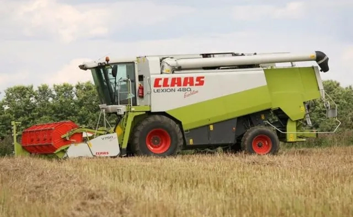 професійний Комбайн CLAAS lexion 480