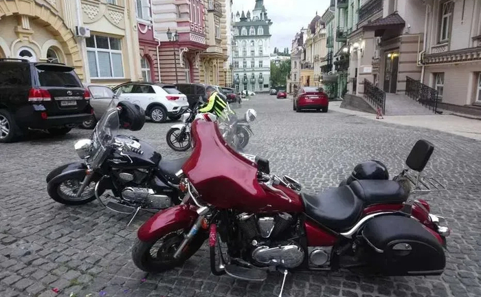 Мотоцикл Kawasaki Vulcan 900 Мотоцикл Kawasaki Vulcan 900