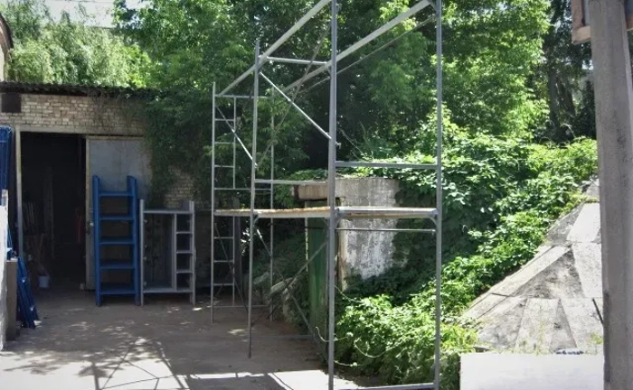Будівельні ліса. Будівельні ліса.