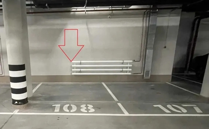 Паркомісце з електрозарядкою 20 кВт