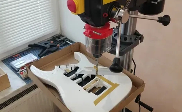 Ремонт гітар Кривий Ріг. Ремонт, реставрація та виготовлення гітар.