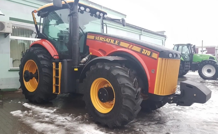 Трактор BUHLER VERSATILE 370 (2149)
