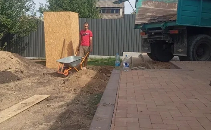 Вывоз мусора, разного хлама, демонтаж зданий Вывоз мусора, разного хлама, демонтаж зданий