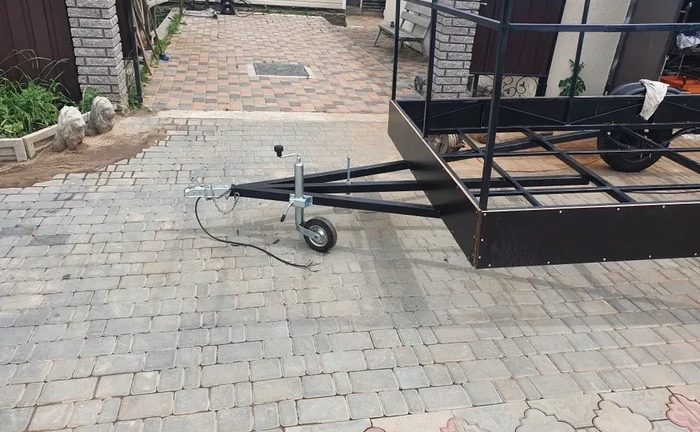 Професійне Виготовлення Причепів та Лафетів під Замовлення за Вашими Розмірами та Кресленнями!