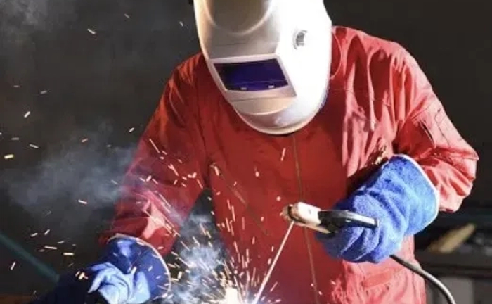 Зварювальні роботи. Виізд до Вас на локацію. Швидко підварити. Зварювальні роботи. Виізд до Вас на локацію. Швидко підварити.