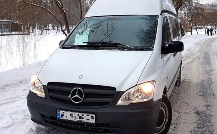 298 Мікроавтобус на весілля трансфер Mercedes Vito білий 298 Мікроавтобус на весілля трансфер Mercedes Vito білий