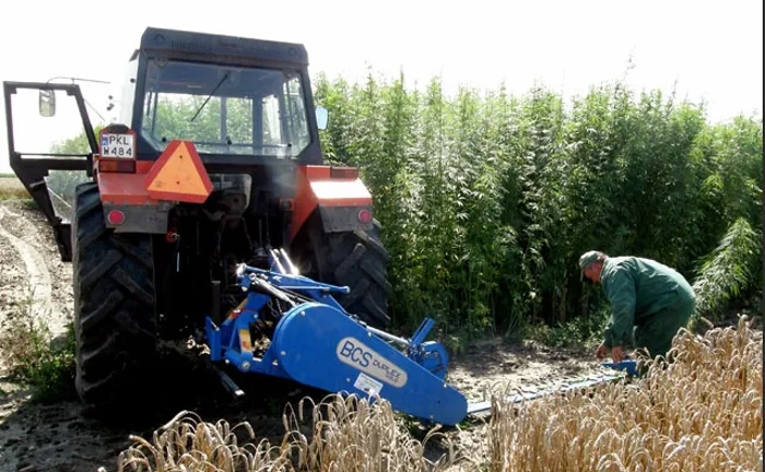 Професійна Косарка - самохідна