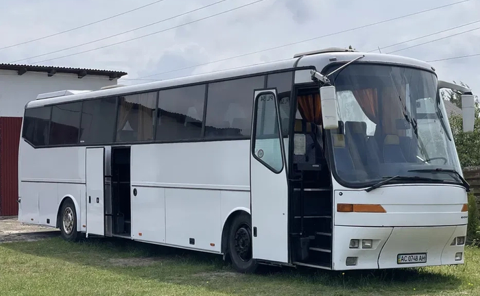 Автобус в користування Автобус в користування
