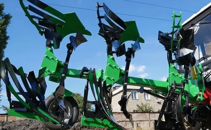 Грунтофрез Veles Agro. Ідеальна оранка Грунтофрез Veles Agro. Ідеальна оранка