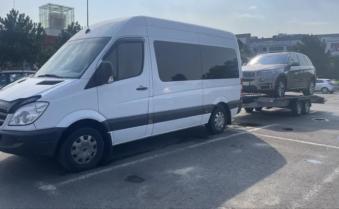 Евакуатор РУМУНІЯ ЧЕРНІВЦІ також із пасажирами. Евакуатор Европа - Україна.