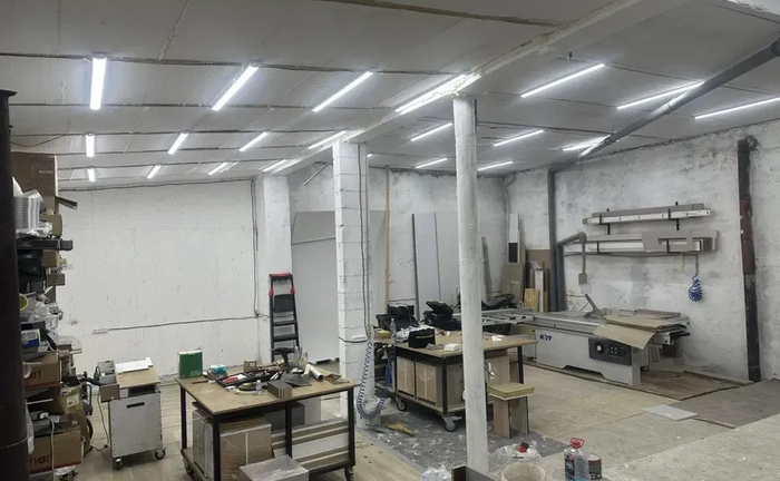 Гараж у відмінному стані: цегляний, сухий