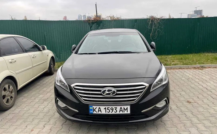 Автомобіль Hyundai Sonata Автомобіль Hyundai Sonata