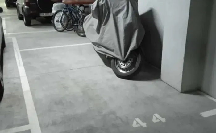 Власне паркомісце в підземному паркінгу