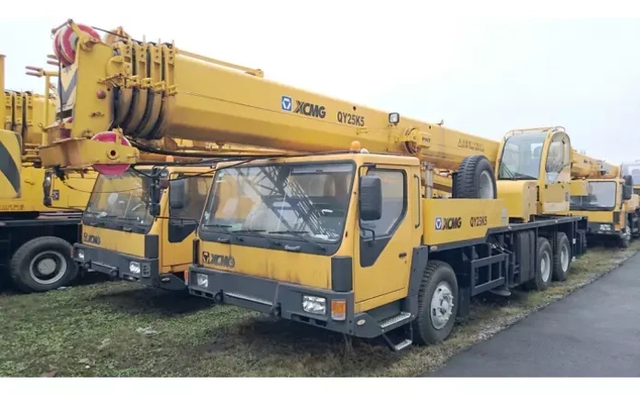 Автокран XCMG QY25 K5 (25 т 47 м) Автокран XCMG QY25 K5 (25 т 47 м)