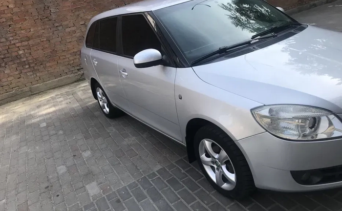 авто під таксі та власні потреби авто під таксі та власні потреби