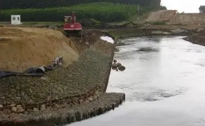 Зміцнення берегів Зміцнення берегів