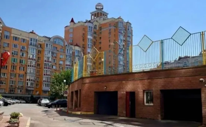 Паркомісце – зручне та безпечне для вашого авто