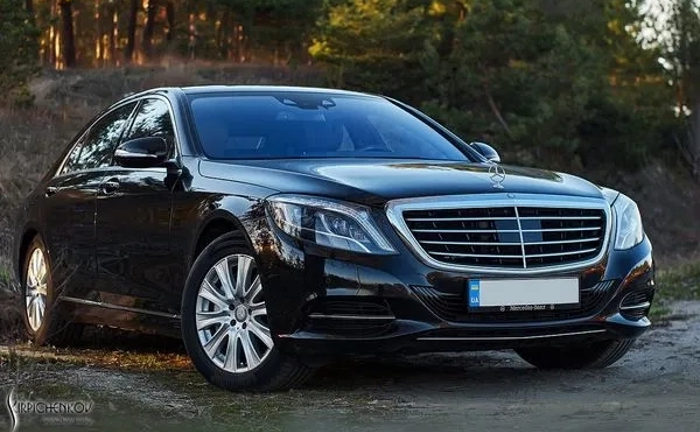 086 Авто на весілля Vip-авто Mercedes W222 S500L чорний 086 Авто на весілля Vip-авто Mercedes W222 S500L чорний