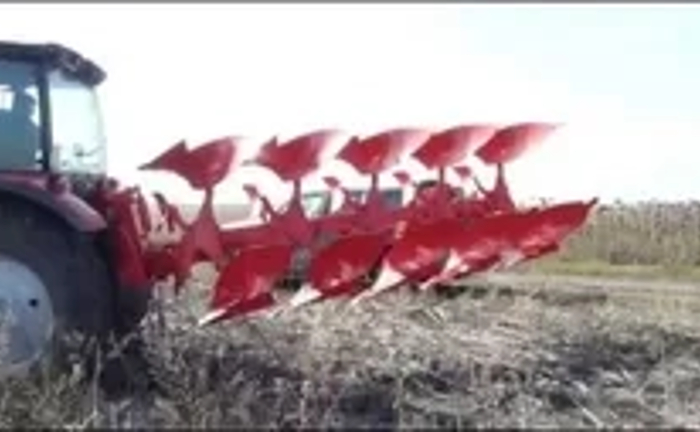 Плуг ОПТИКОН Майстер 5 (5 корпусів) Плуг ОПТИКОН Майстер 5 (5 корпусів)