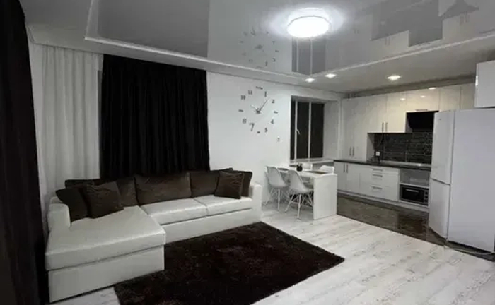 Чудова, 2кімнатна квартира масани.