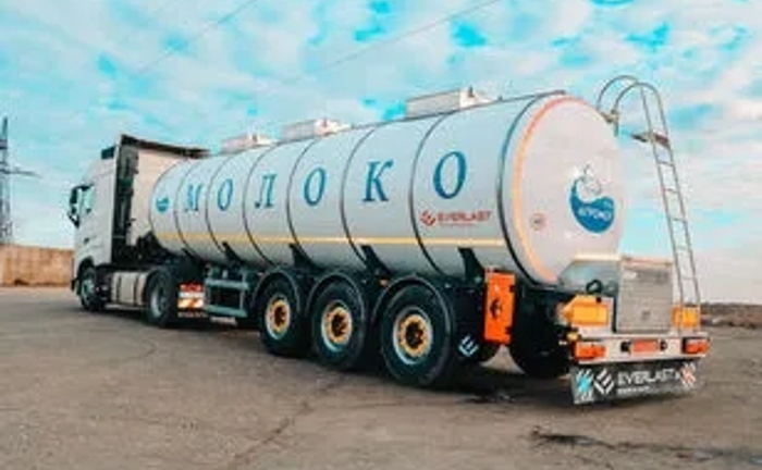 Молоковоз: Безпека та Чистота вашого продукту Молоковоз: Безпека та Чистота вашого продукту