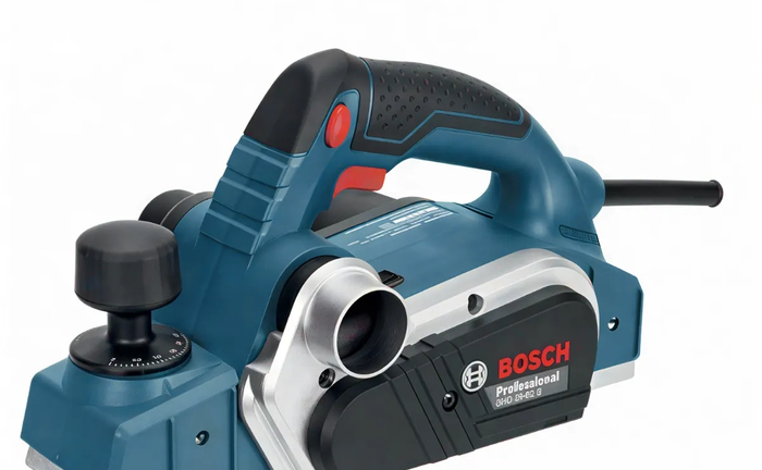 Професійний рубанок Bosch GHO 26 - 82 D Професійний рубанок Bosch GHO 26 - 82 D