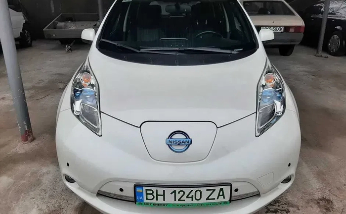 Авто під таксі Nissan Leaf Авто під таксі Nissan Leaf