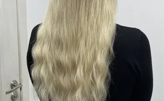 Натуральне та безпечне нарощення волосся від досвідченого майстра
