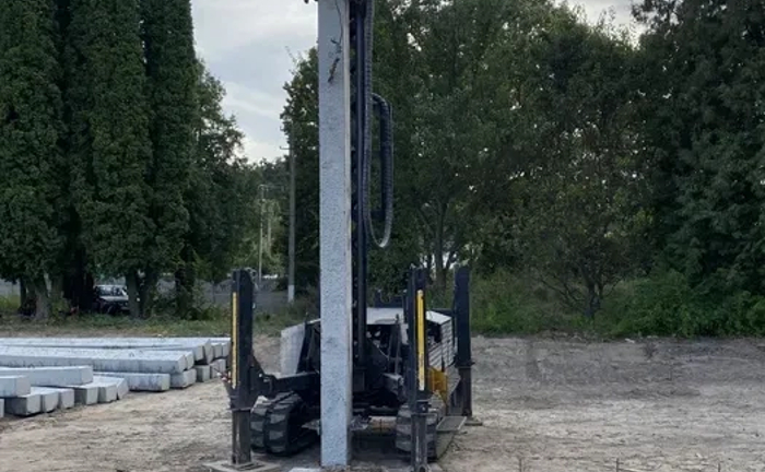 Забивання залізобетонних паль від виробника