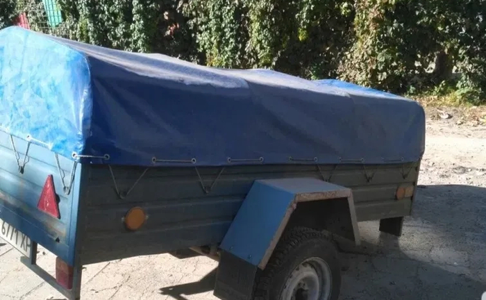 Легковий прицеп