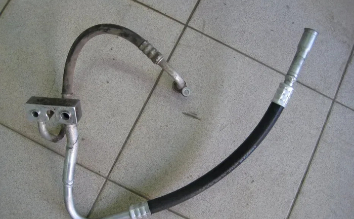 Ремонт шлангів кондиціонера, шлангу високого тиску, переобжимка Ремонт шлангів кондиціонера, шлангу високого тиску, переобжимка