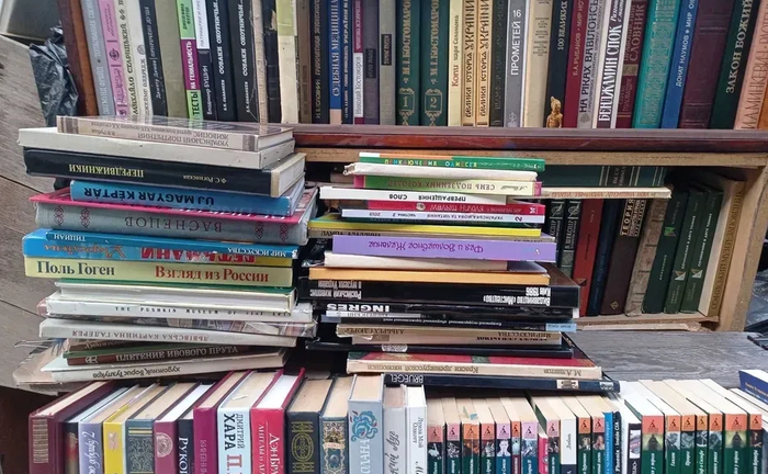 Закуповуємо макулатуру, плівку, ж/б банку, самовивіз Закуповуємо макулатуру, плівку, ж/б банку, самовивіз