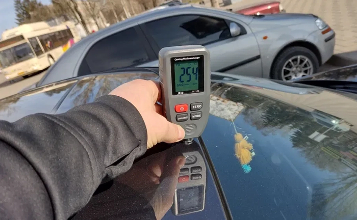 Професійний товщиномір