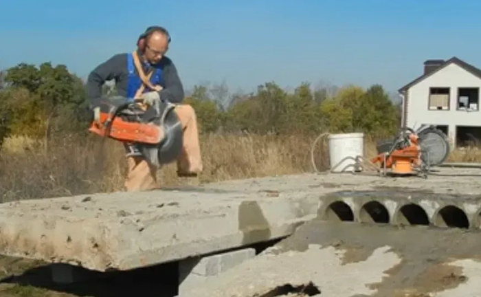 Алмазна різка бетону, проємівна, двері, гаражі, вікна, демонтаж бетонох конструкцій.