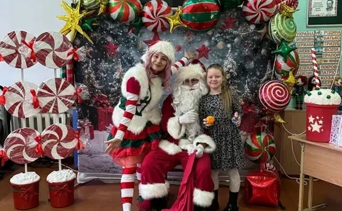 Санта Клаус, Эльфы, Дед Мороз и Снегурочка 2 000 грн.